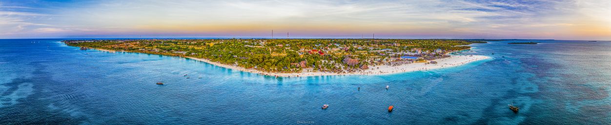 Photos and panoramas of Tanzania by Nikita Savchenko