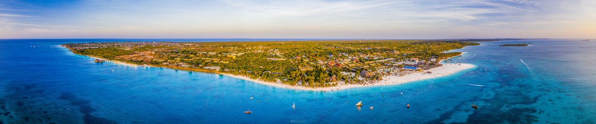 Photos and panoramas of Tanzania by Nikita Savchenko